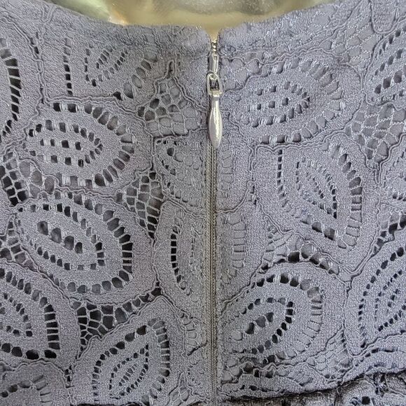 Ann Taylor navy blue cold shoulder lace dress size 6 - Picture 5 of 7